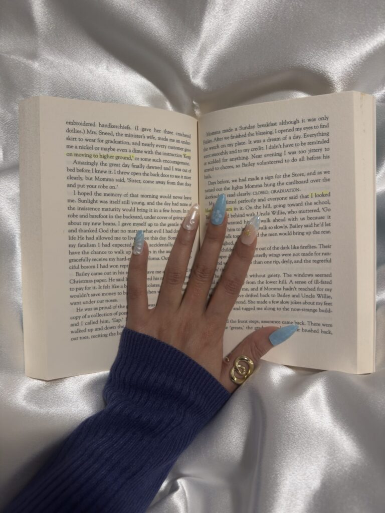 Curva Amor Ring