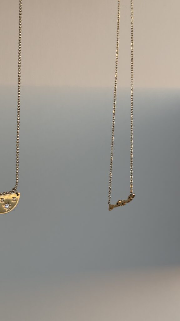 Amor Mama Necklace